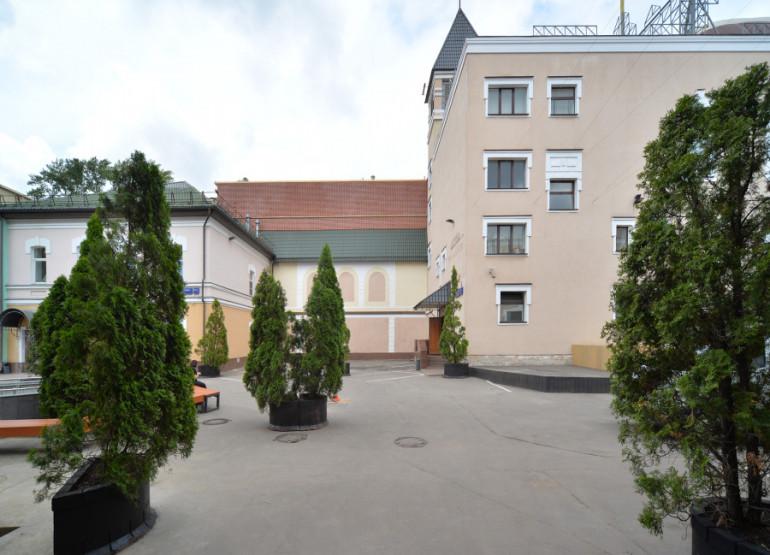 Басманный двор: Вид территории